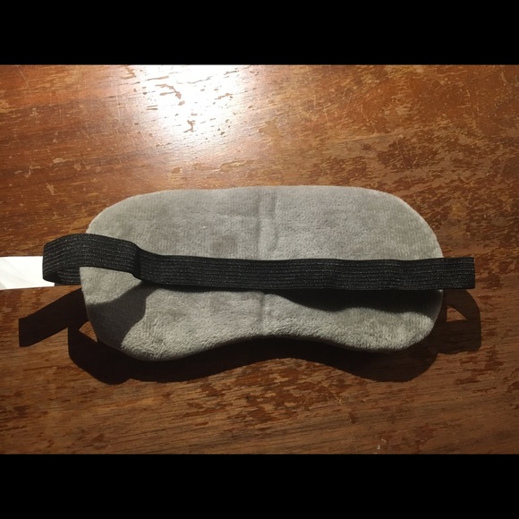 The Crème Shop “say goodnight” sleep mask, new - Picture 2 of 3